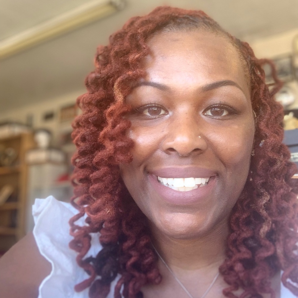 Meet your Posher, Terina